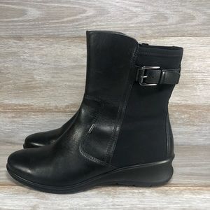 Ecco Black Leather Zip up Gore-Tex Wedge Boots Sz Eu 40